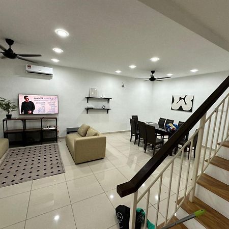 P12 Homestay ปุตราจายา ภายนอก รูปภาพ
